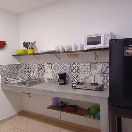 Charlys Place 圣萨尔瓦多 外观 照片